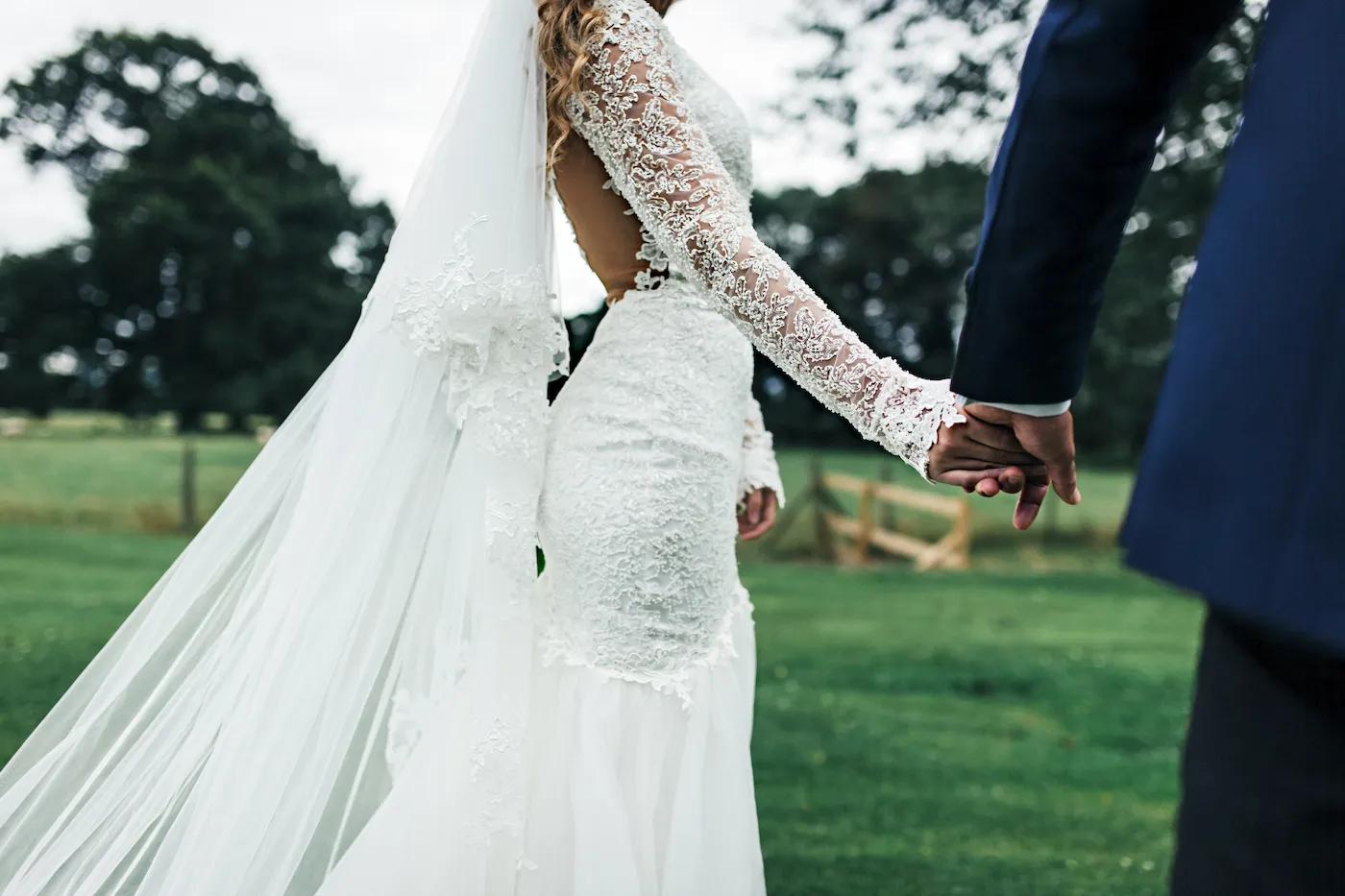 Arreglos y ajustes de vestidos de novia | Renueva Moda Zaragoza